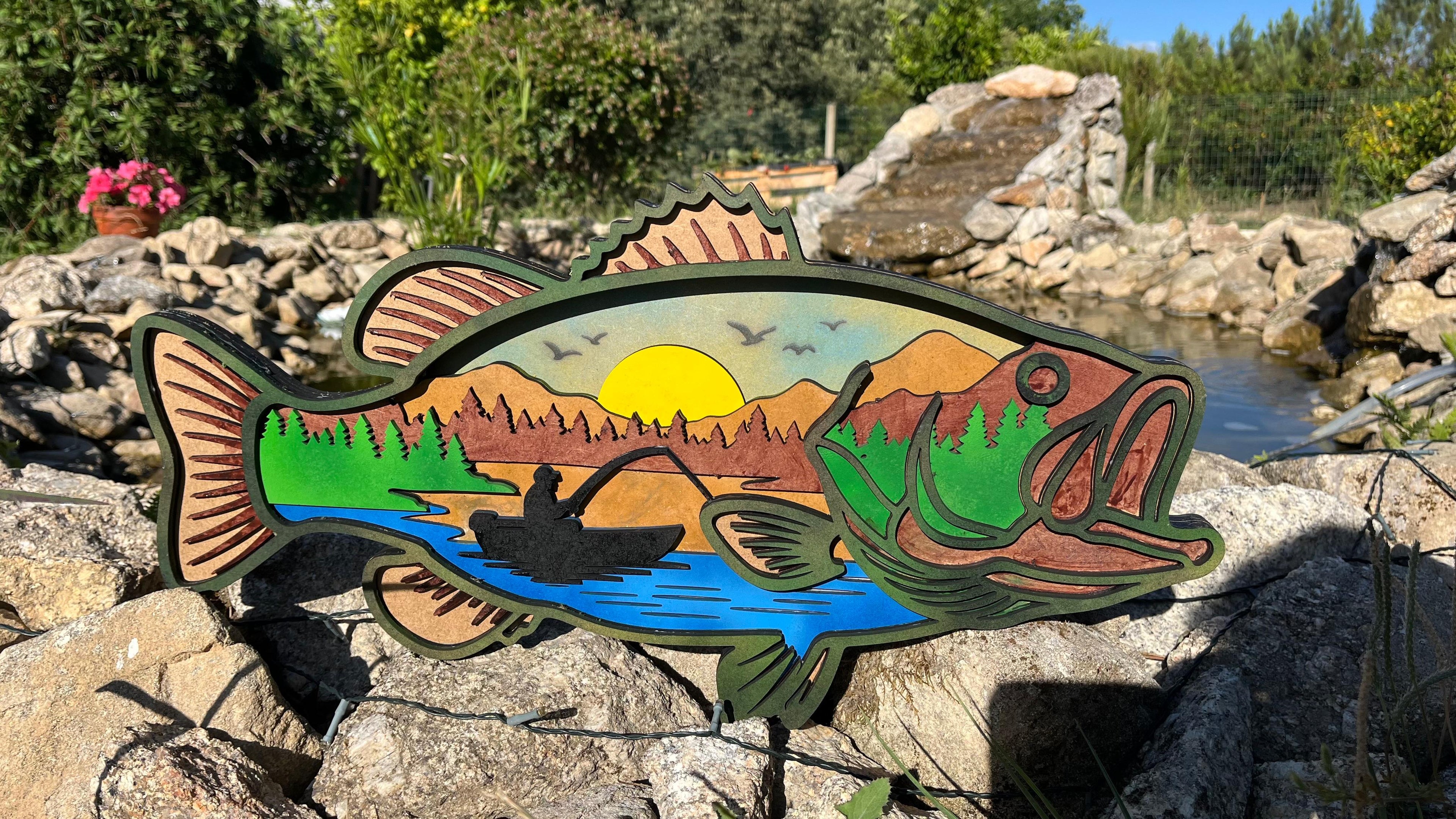Quadro Decorativo Achigã (Black Bass) em Madeira 3D – 55,5 cm